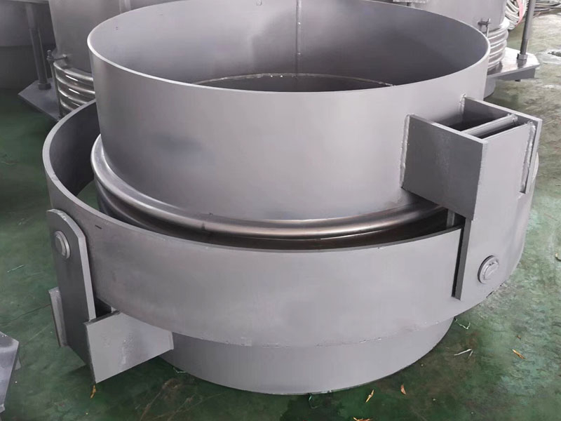 万向铰链式波纹补偿器
